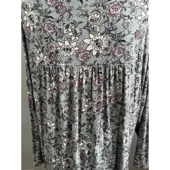 J.Jill Size XL Long Sleeve w/ stretch Blue Floral Print Knit Blouse - Picture 3 of 8